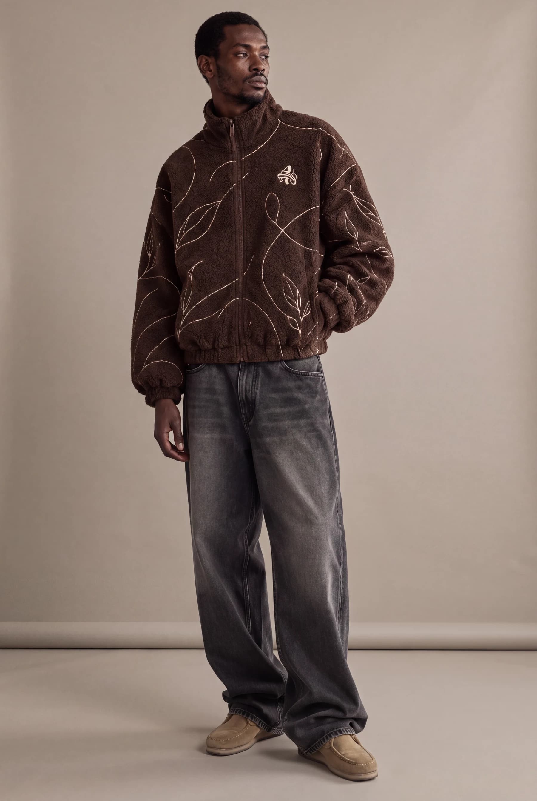 Line Fleece Jacket — Chocolate / Ivory